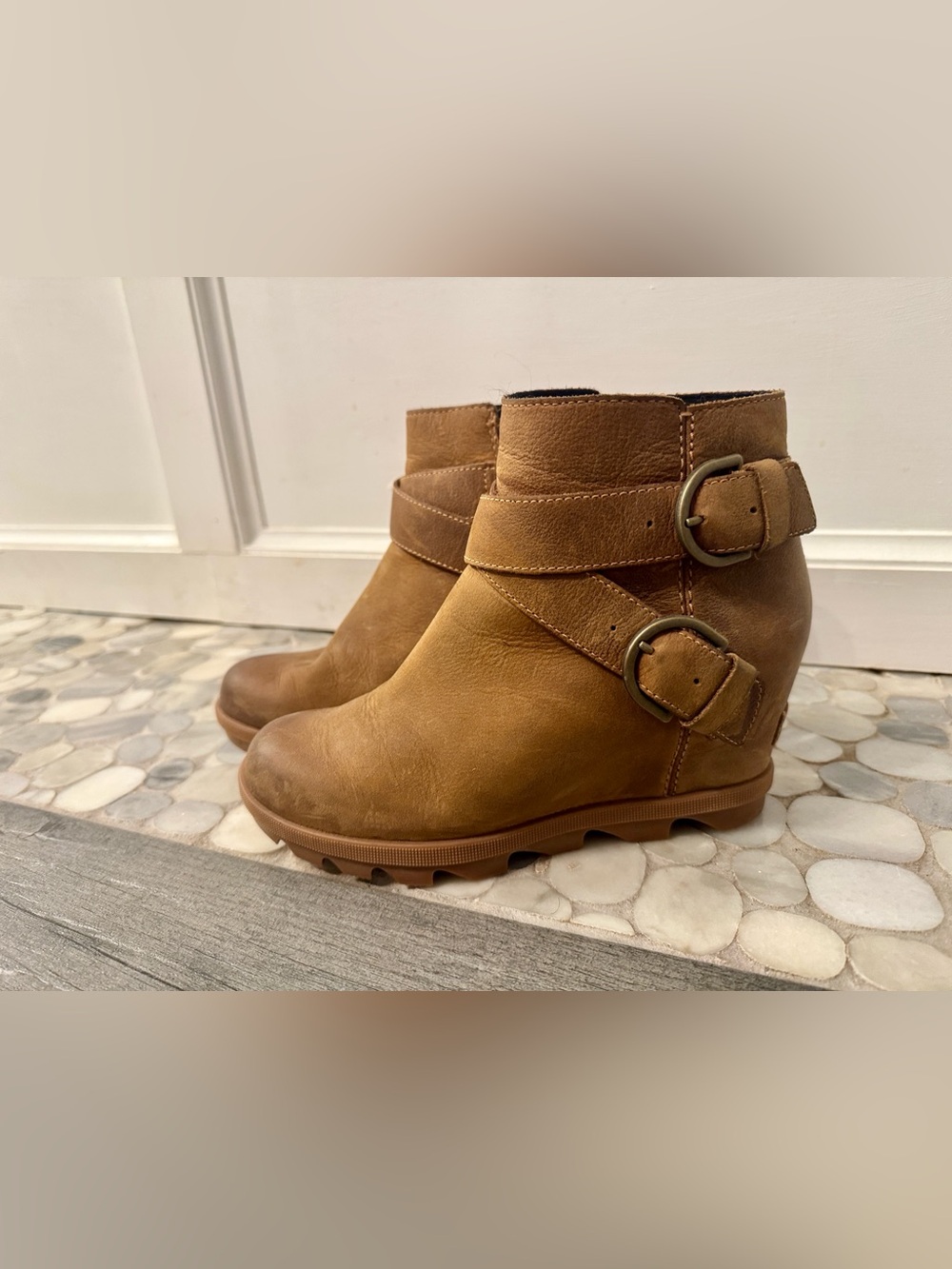 Sorel Joan of Arctic Wedge II Leather Ankle Boots US 7 Brown cognac